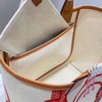 steeple 28 bag in off white mix red canvas and brown calfskin