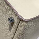 kelly 28cm in nata epsom calfskin silver hardware