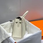 kelly 28cm in nata epsom calfskin silver hardware