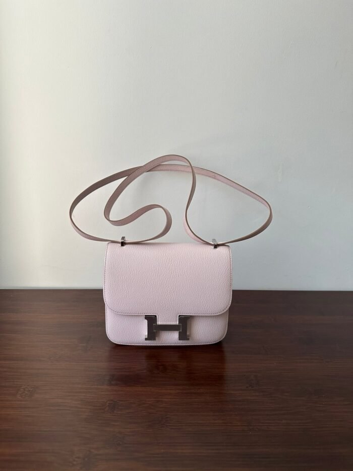 constance 18 light pink chevre silver hardware