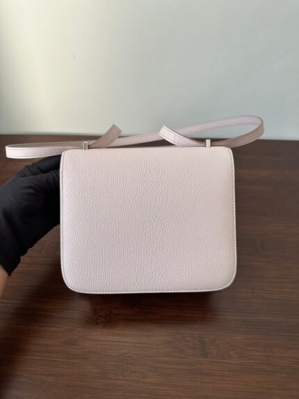constance 18 light pink chevre silver hardware