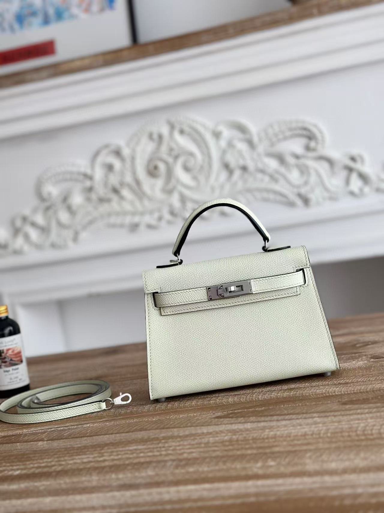 0042872A-E0E1-0D78-05FC-D13C38E1122F.jpg Hermes Kelly2 Mini 19 Custom-made - Image 1