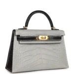 Hermes Special Order (HSS) Kelly Sellier 20 Gris Perle and Black Matte Alligator Gold Hardware - Image 2