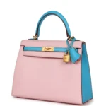 Hermes Special Order (HSS) Kelly Sellier 25 Rose Sakura and Bleu Aztec Chevre Brushed Gold Hardware - Image 3