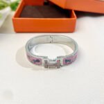 Bracelet Clic H Couvertures et Tenues de Jour - Image 2