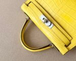 Hermes Kelly2 Mini 19 crocodile skin - Image 12