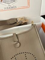 Hermes Evelyn 𝖬𝗂𝗇𝗂 17 Gold Hardware-Top master - Image 5