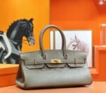 Herm&egrave;s Birkin platinum bag, ivory color, Togo style, fully hand-sewn, gold buckle, 29-42cm long customization - Image 2