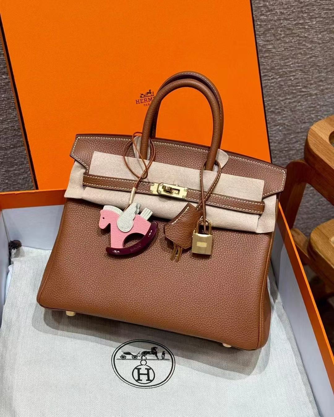 0DE32F37-D617-EEC4-5490-5C7A46071205.jpg Hermes Birkin 25-30 TOGO - Image 1