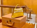 Hermes Kelly2 Mini 19 crocodile skin - Image 6
