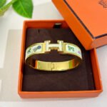 Clic H bracelet