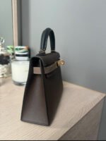 Herm&egrave;s Kelly mini 2 19cm EPSOM ebony gold buckle custom - Image 3
