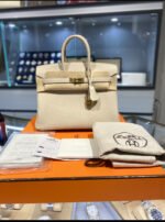 Herm&egrave;s Birkin 25-35 Craie Cream White Togo Leather Custom
