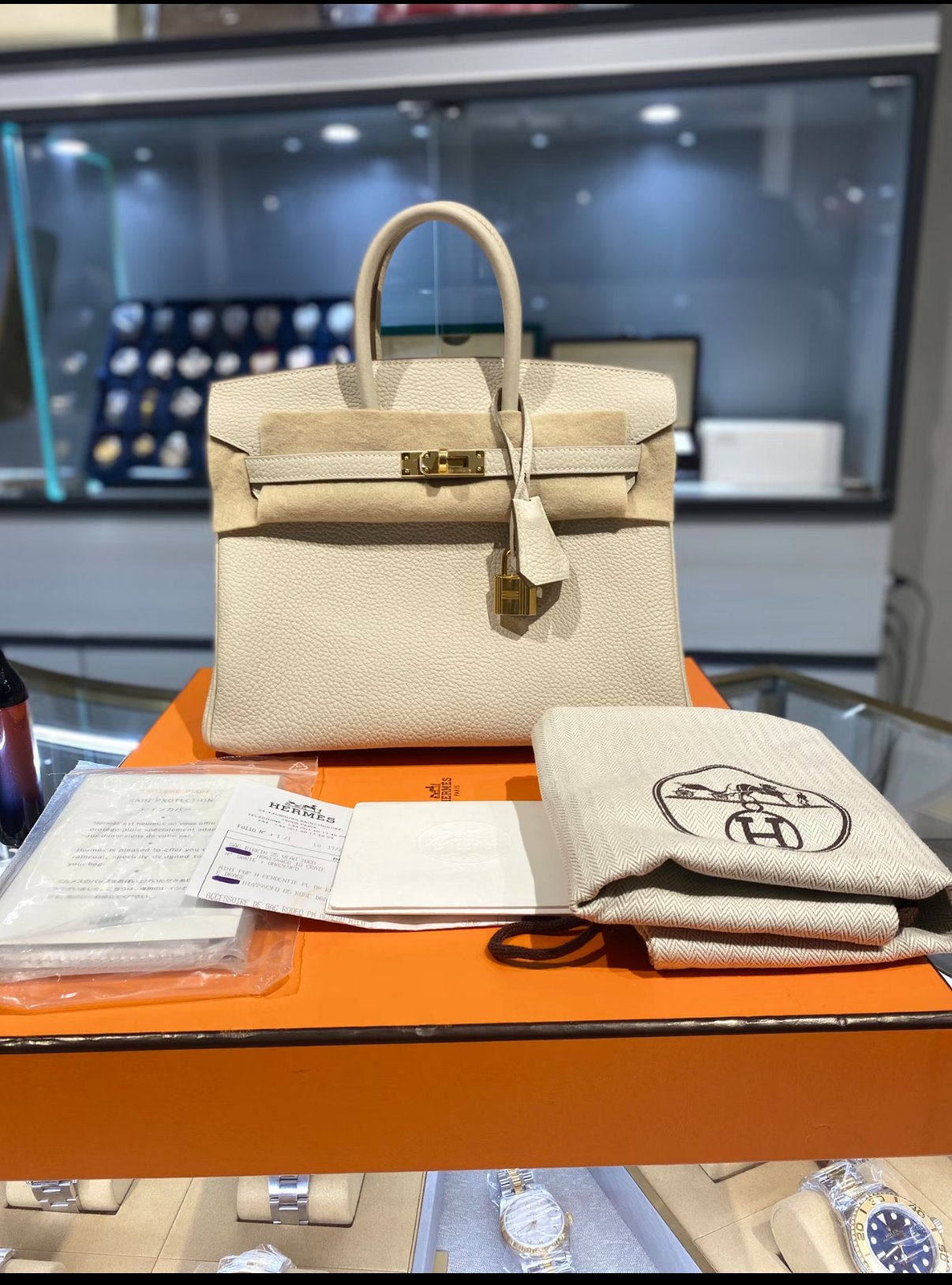 299E2DA6-D11A-1FBD-3407-CA584C7CB92F.jpg Hermès Birkin 25-35 Craie Cream White Togo Leather Custom - Image 1