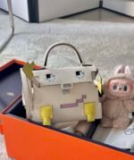 kelly Dole picto nata Cream white custom - Image 3