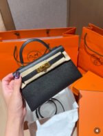 Herm&egrave;s Kelly Mini 2 Black Gold Buckle Epsom Custom - Image 4