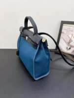 Herbag 31 blue black leather tote bag - Image 7