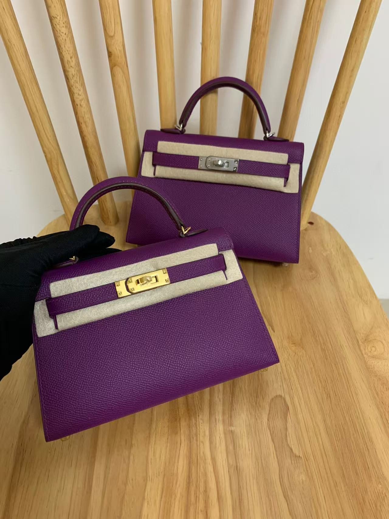 3ACE95CA-A5F2-9C01-E904-BCFEA9591EA3.jpg Hermes Kelly2 Mini 19 Custom-made - Image 1