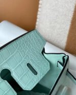 Herm&egrave;s Birkin 25-30 mint green matte crocodile leather - Image 9
