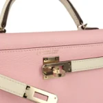 Hermes Special Order (HSS) Kelly Sellier 20 Rose Sakura and Nata Chevre Mysore Permabrass Hardware - Image 7