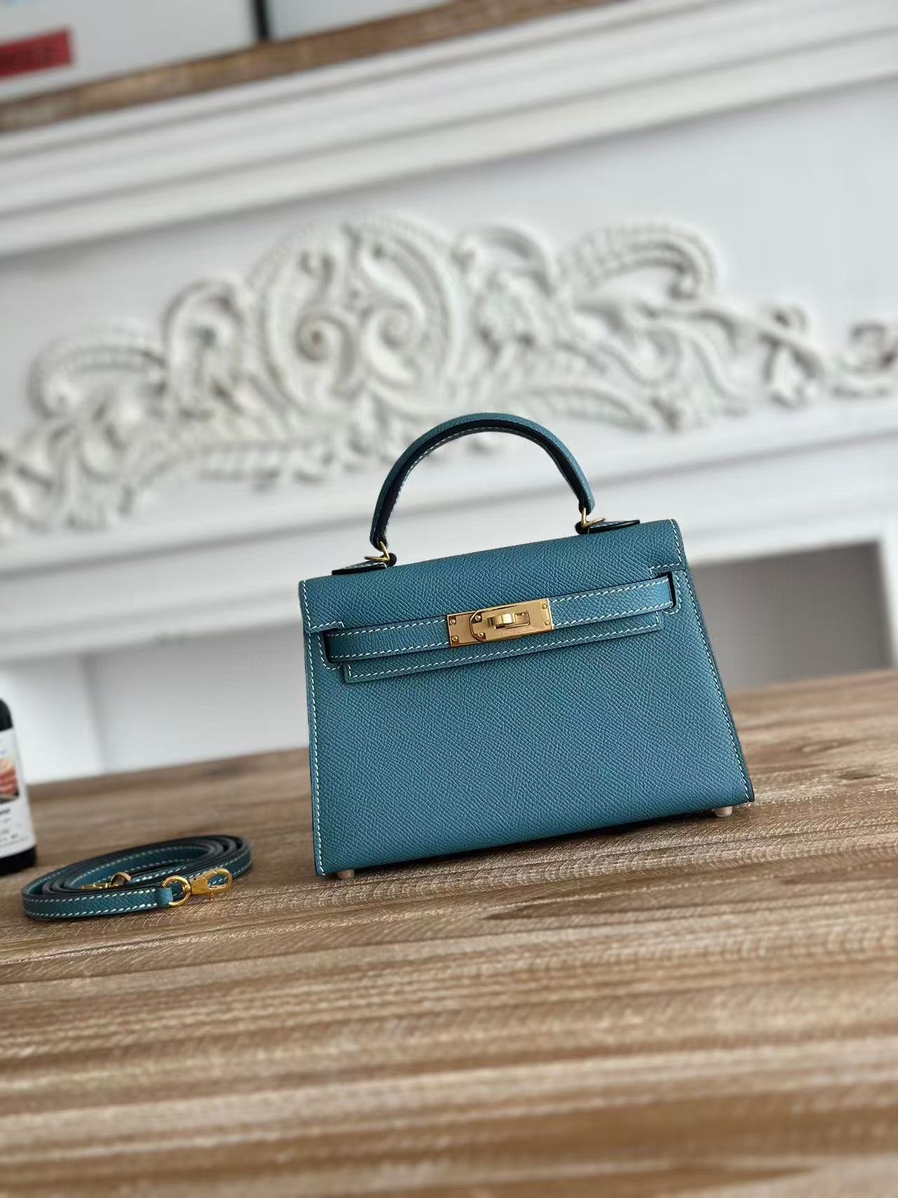 4FD02CC9-6D7A-5D29-E60E-2BA526EACFB6.jpg Hermes Kelly Mini 19 Custom-made - Image 1