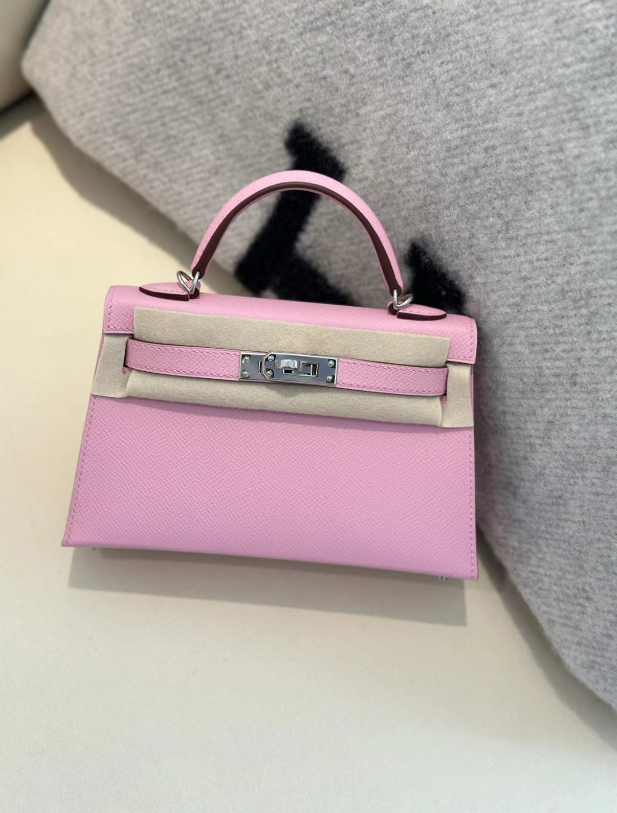 5059FAFC-1FCB-9AD8-F6B0-E636A28D4F5B.jpg Kelly mini 19 Mallow Purple Custom - Image 1