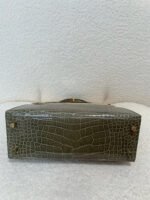 Herm&egrave;s Kelly 25-28 turtledove grey crocodile leather - Image 4