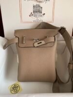 Herm&egrave;s chest bag customize - Image 6