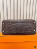 Herm&egrave;s Kelly dark brown 25-30 matte crocodile leather custom - Image 4