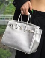 Herm&egrave;s Limited Edition Birkin 25-35 metallic silver customization - Image 2