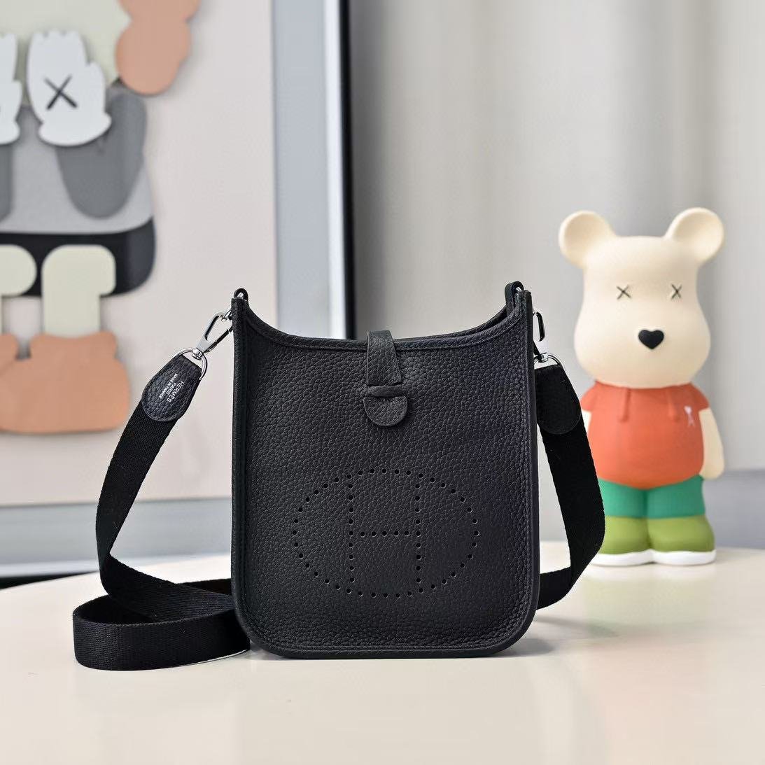 5F206A99-A3A7-22A8-FC86-4C2A297483AF.jpg Hermes Evelyn 16-29 Custom-made - Image 1