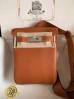 Herm&egrave;s chest bag customize