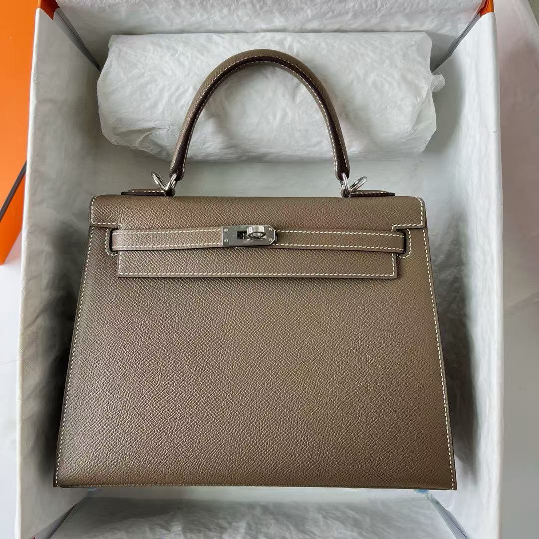 62D9B174-D226-676A-A00D-9C809772214D.jpg Hermes Kelly 25-28 custom calfskin - Image 1