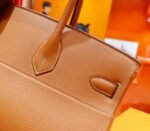 Hermes  Birkin platinum bag, golden brown color, Togo style fully hand-sewn silver buckle 29-42cm long customization - Image 5