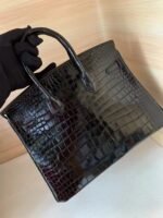 Hermès Birkin 25 Black gold crocodile skin customization - Image 2