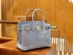 Hermes Birkin 25-30cm light blue color, gold buckle, first-class leather, Niliro crocodile skin, top quality level customization - Image 2