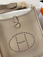 Hermes Evelyn 𝖬𝗂𝗇𝗂 17 Gold Hardware-Top master - Image 4