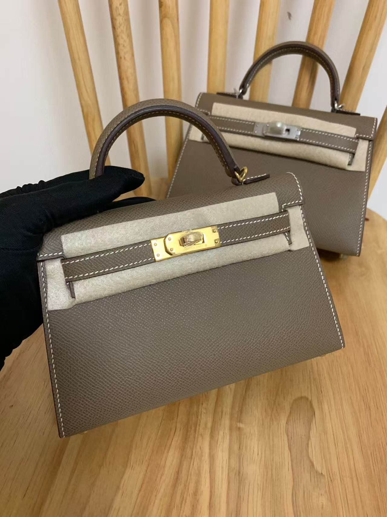 97EDE179-FE3B-917E-094A-C19B07E1A0A8.jpg Hermes Kelly2 Mini 19 Custom-made - Image 1