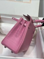 Herm&egrave;s Kelly 25-28 cherry pink silver buckle and crocodile leather - Image 6