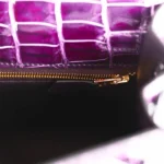 Hermes Kelly Sellier 25 Aubergine Shiny Niloticus Crocodile Gold Hardware - Image 9