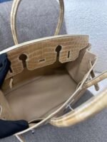 Hermes beige silver buckle shiny inverted V crocodile birkin 25-30CM customization - Image 6