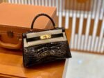 Hermes Kelly2 Mini 19 crocodile skin - Image 8