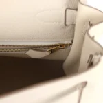 Hermes Kelly Retourne 28 Craie Togo Gold Hardware - Image 9