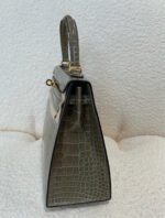 Herm&egrave;s Kelly 25-28 turtledove grey crocodile leather - Image 5