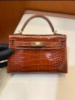 Herm&egrave;s Kelly Mini Honey Brown Gold Buckle Crocodile Leather Custom - Image 6