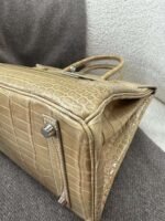 Hermes beige silver buckle shiny inverted V crocodile birkin 25-30CM customization - Image 4