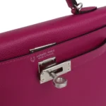 Hermes Special Order (HSS) Kelly Sellier 20 Rose Pourpre Verso Epsom Palladium Hardware - Image 7