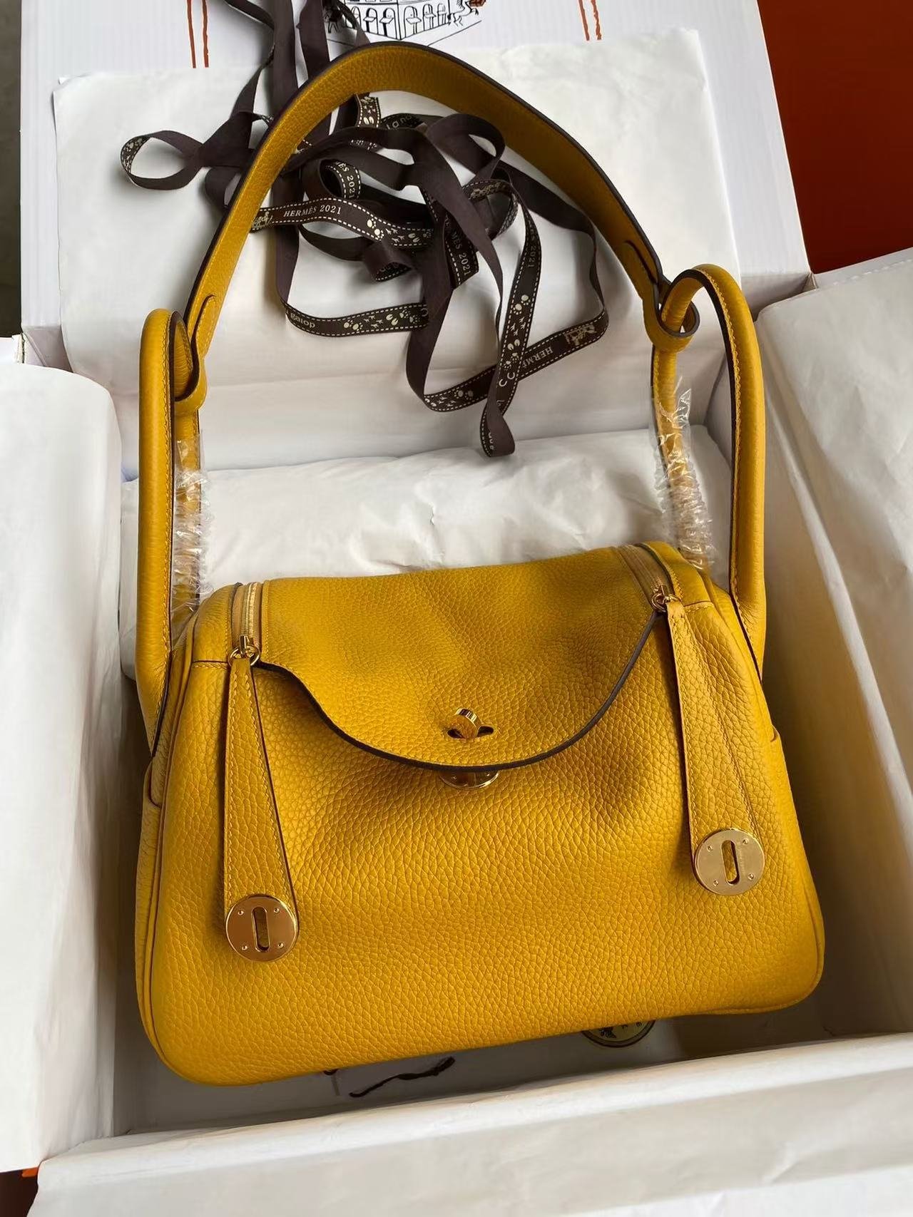 E0BA1587-596E-5714-6550-EC3D67E7C183.jpg Hermes Lindy 19-26 customize - Image 1