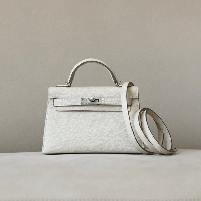 E9B2F780-9D7E-EE9D-CFD3-31CDD93F5AA2.png Hermes Kelly2 Mini 19 - Image 1
