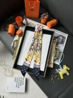 Scarves - Image 2